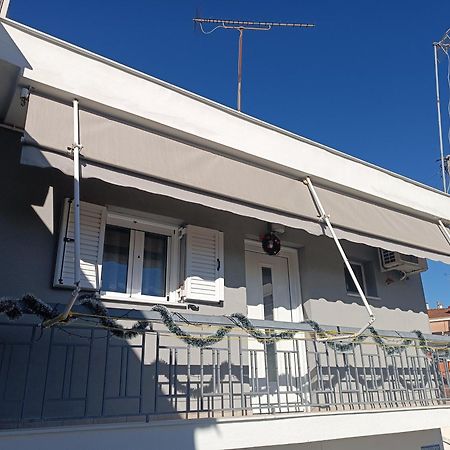 Giorgos Studio Trikala Екстериор снимка
