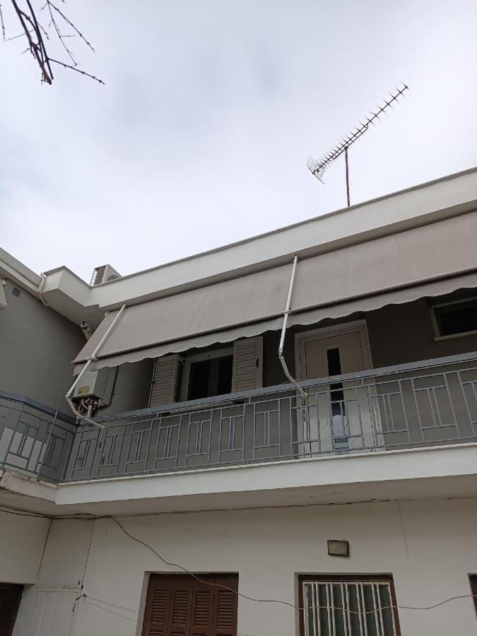 Giorgos Studio Trikala Екстериор снимка